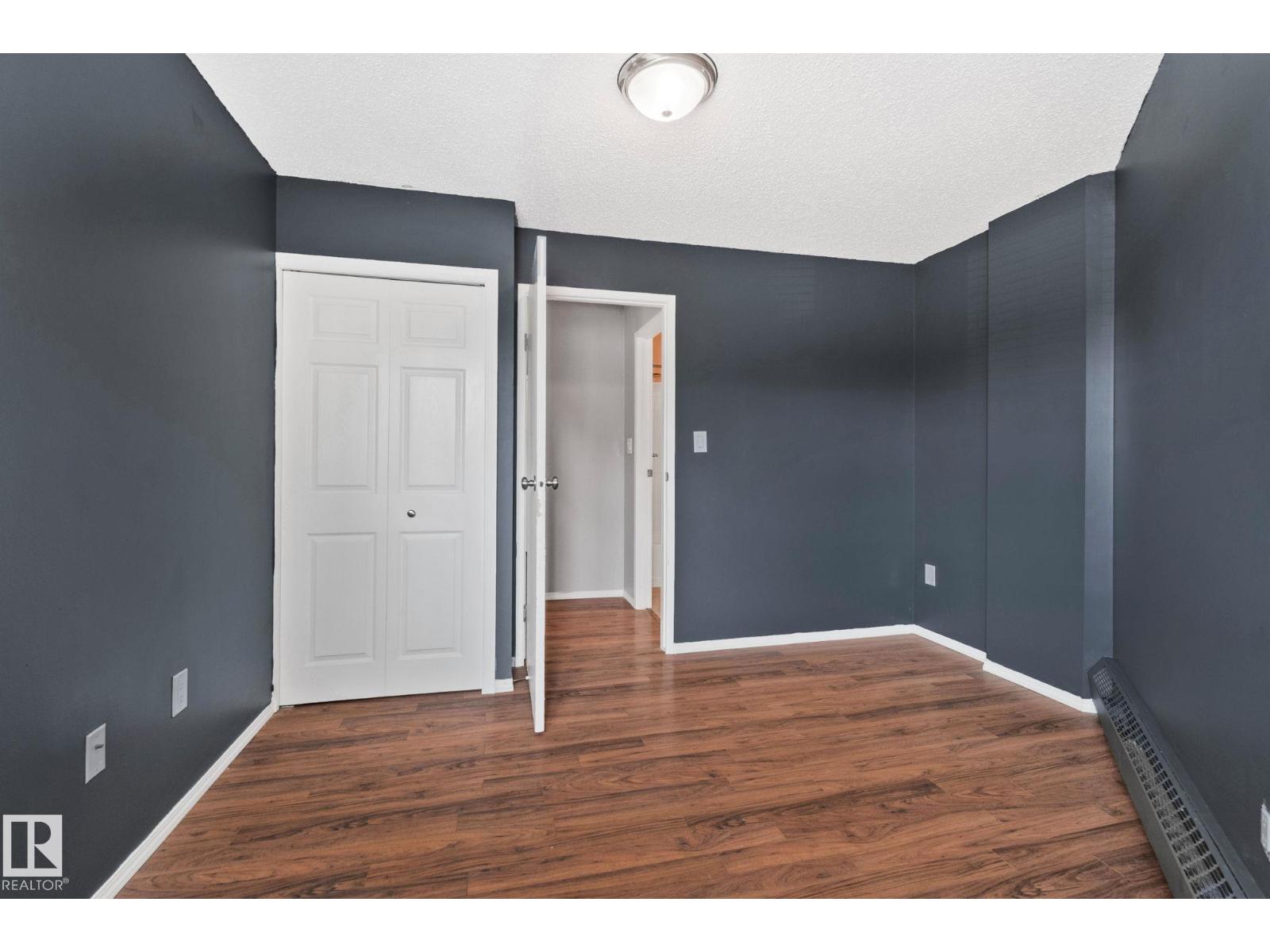 #210 2508 50 ST NW - 9