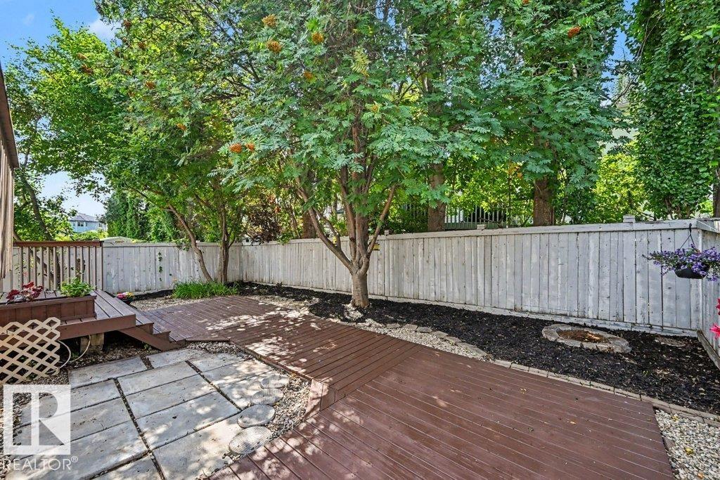 10 Oakridge DR N - 53