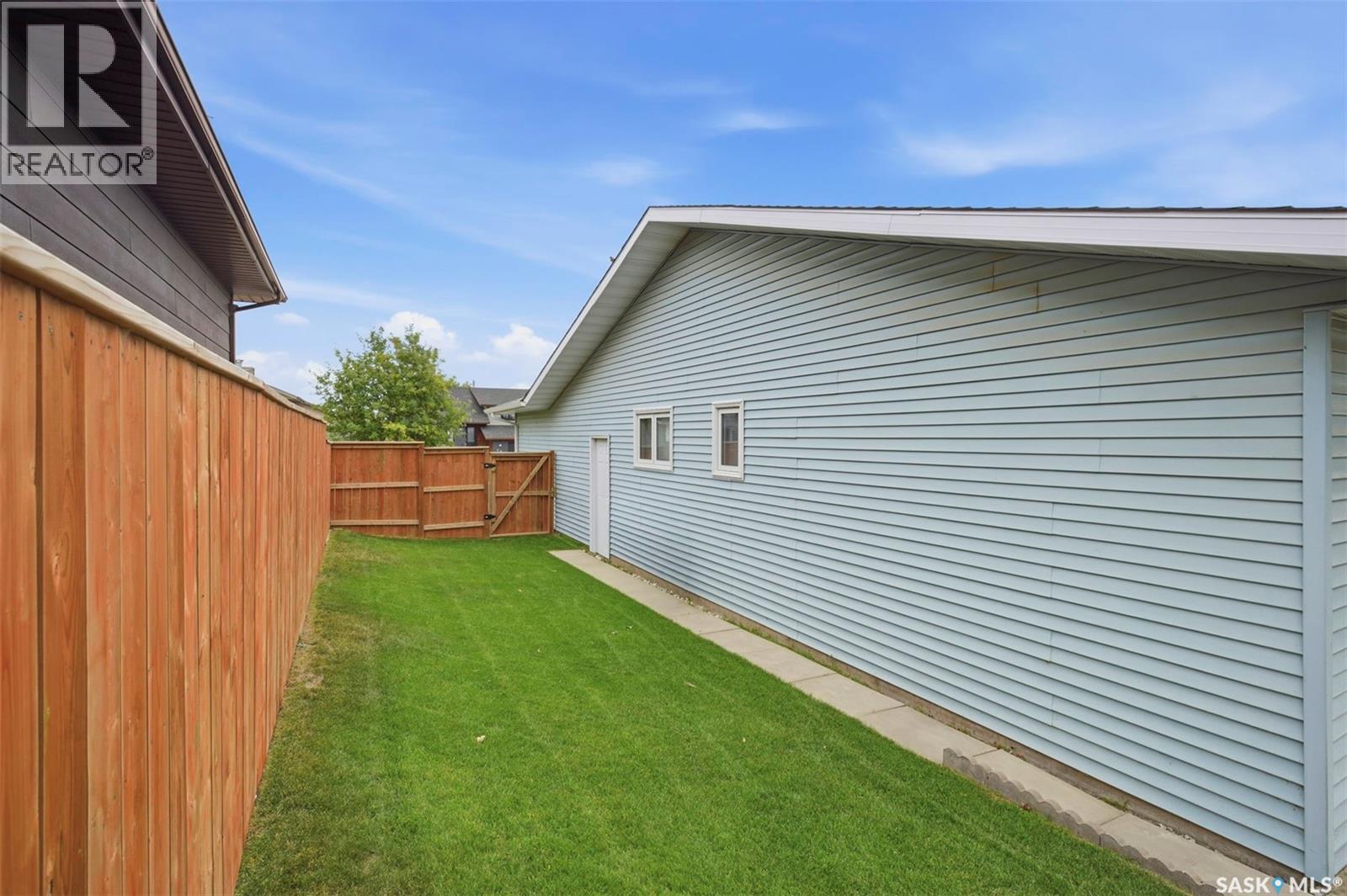 139 Wright CRESCENT - Image 40