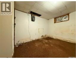 562 Athabasca Street W, Moose Jaw, SK S6H2C6 Photo 23