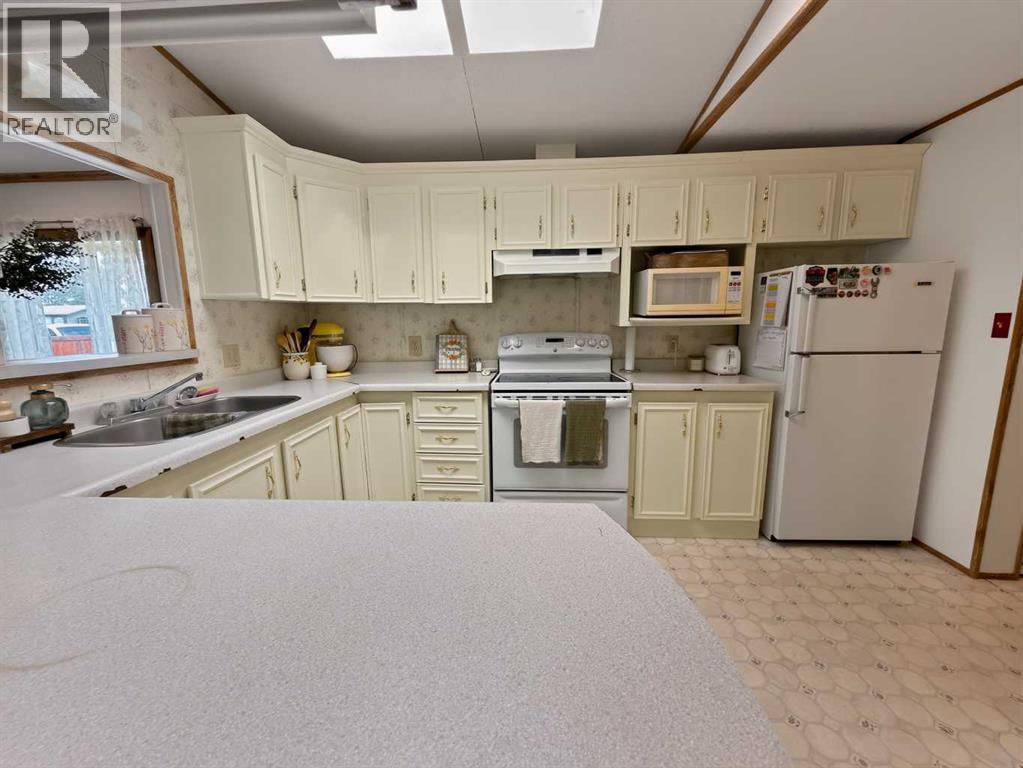10205 107 Street - Image 11