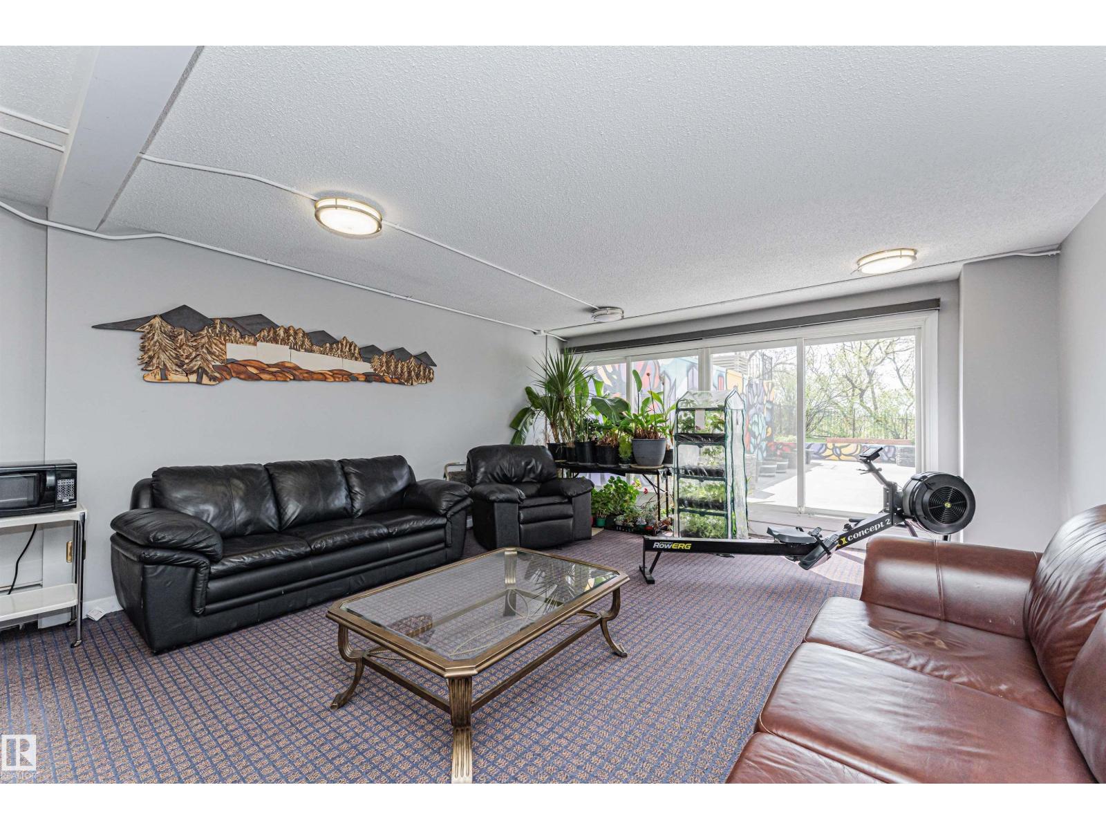 #1806 12303 JASPER AV NW - 45