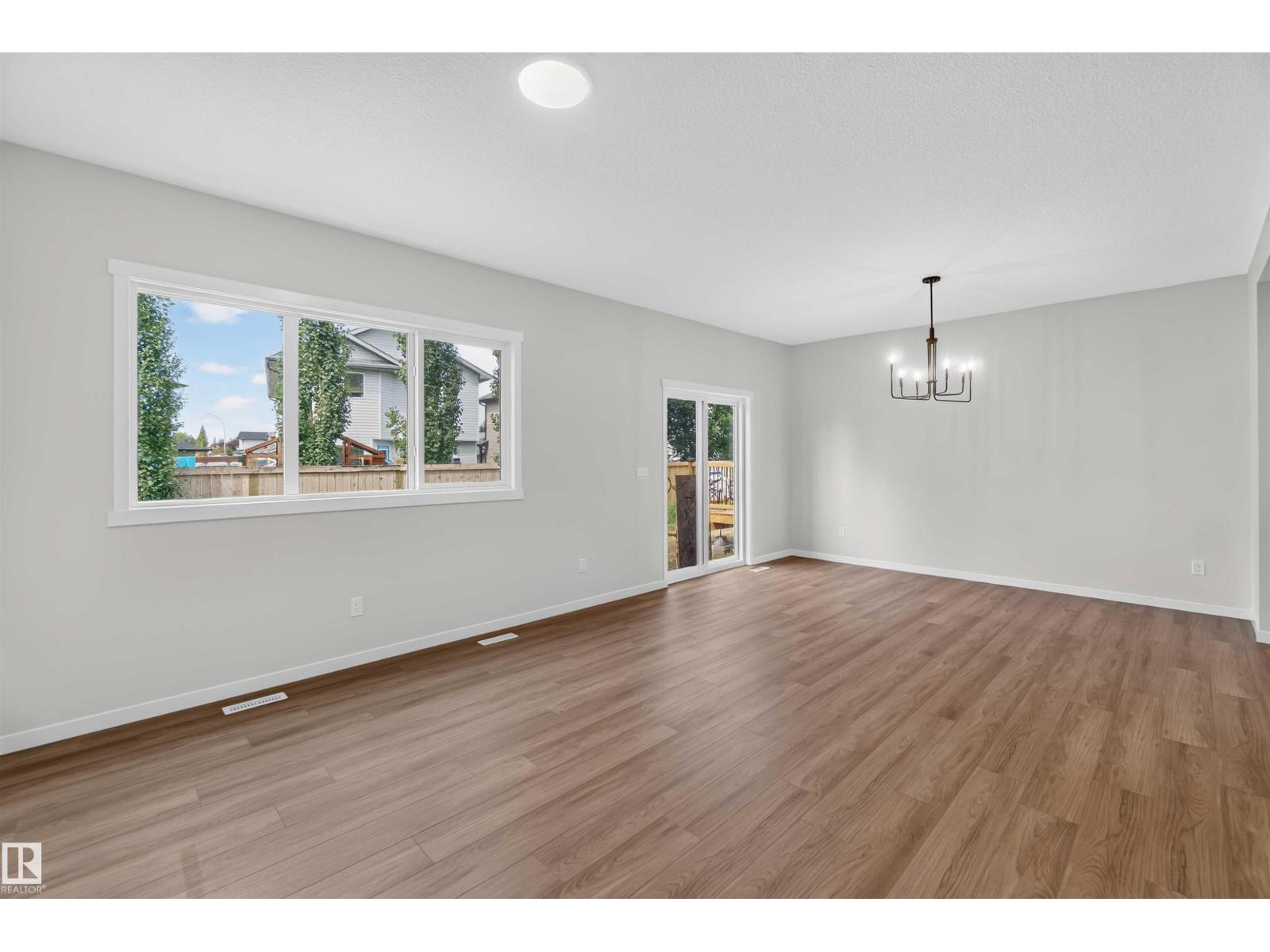 5 EMERSON LD - Image 16