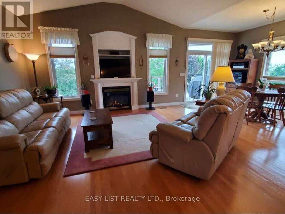 305 O'CONNOR COURT - Image 4