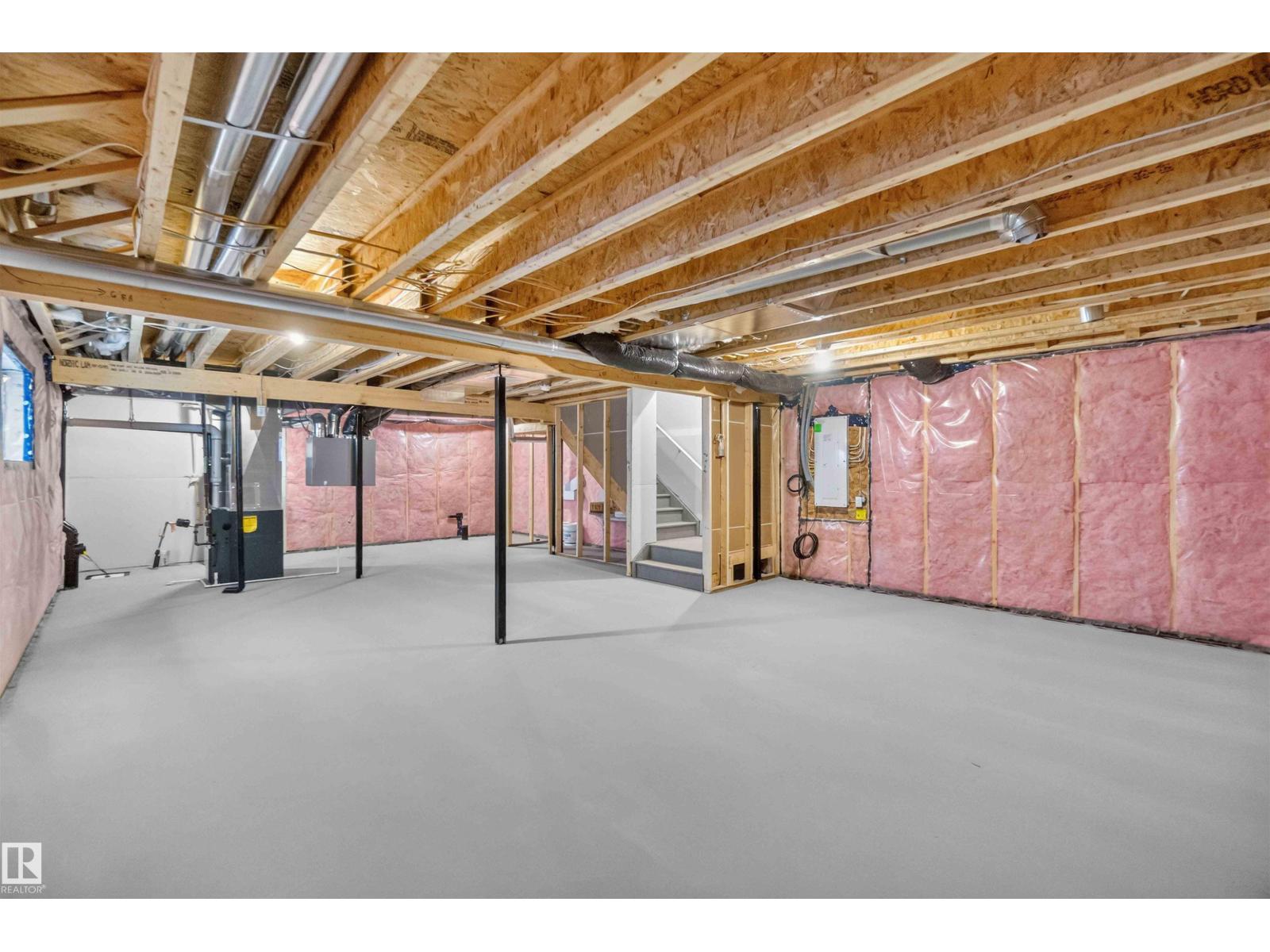 5 EMERSON LD - Image 50