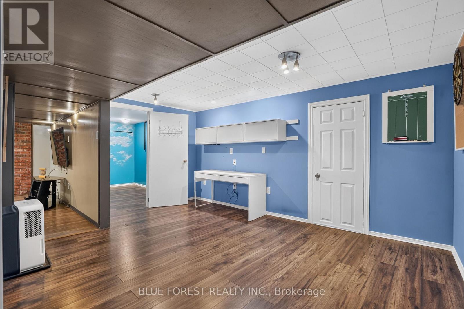 926 EAGLE CRESCENT - Image 24
