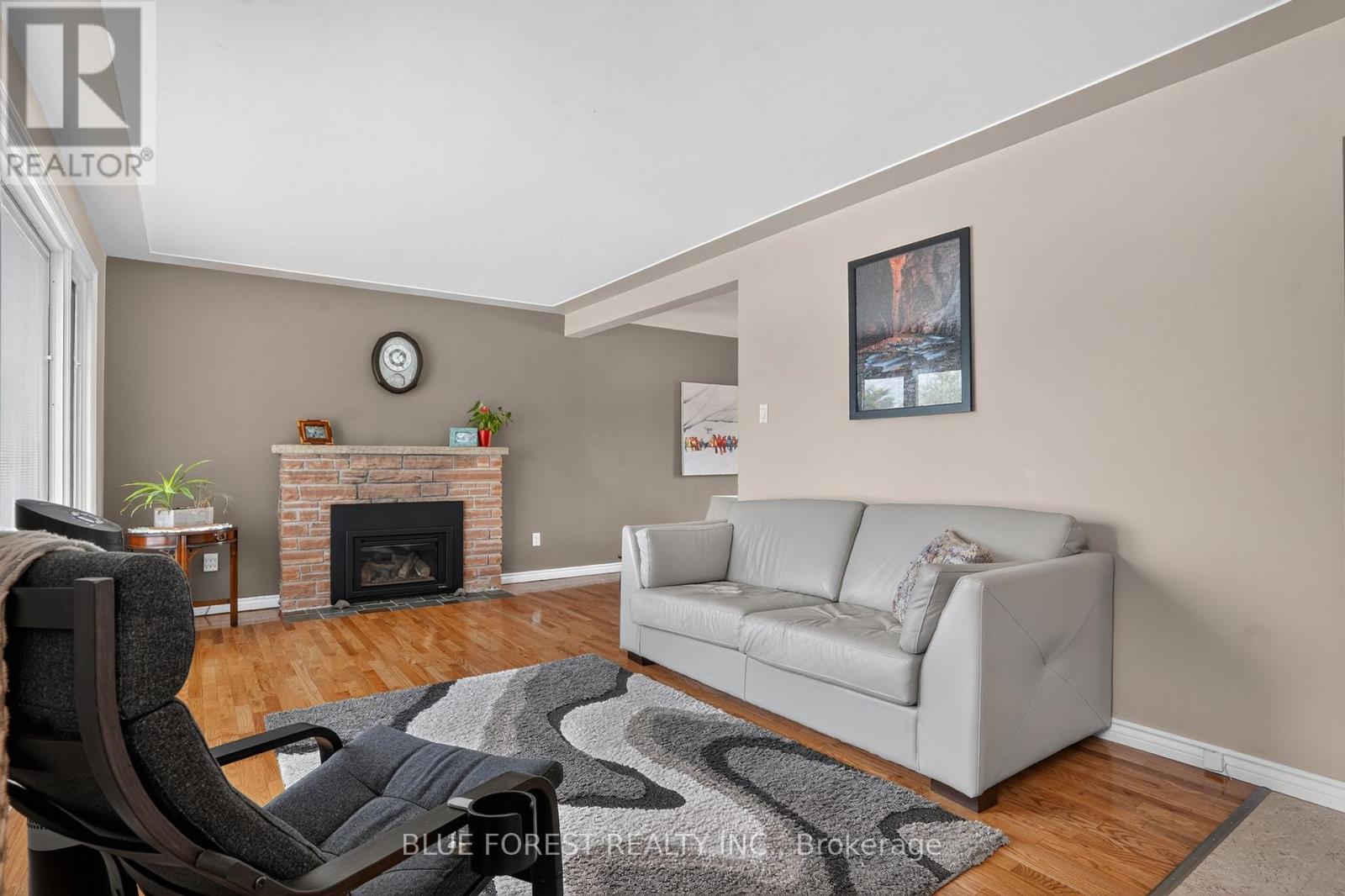 926 EAGLE CRESCENT - Image 5