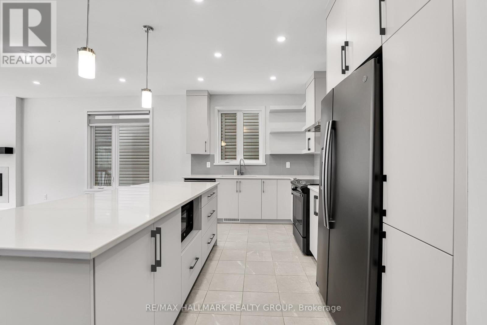 3 Bed, 3 Bath House for Rent in Ottawa – 441 TURMERIC COURT, Ottawa – MLS# X13654086 - Image 11