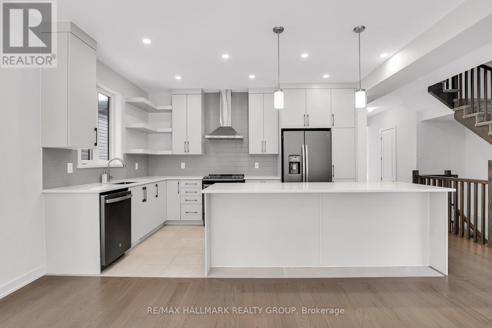 3 Bed, 3 Bath House for Rent in Ottawa – 441 TURMERIC COURT, Ottawa – MLS# X13654086 - Image 8