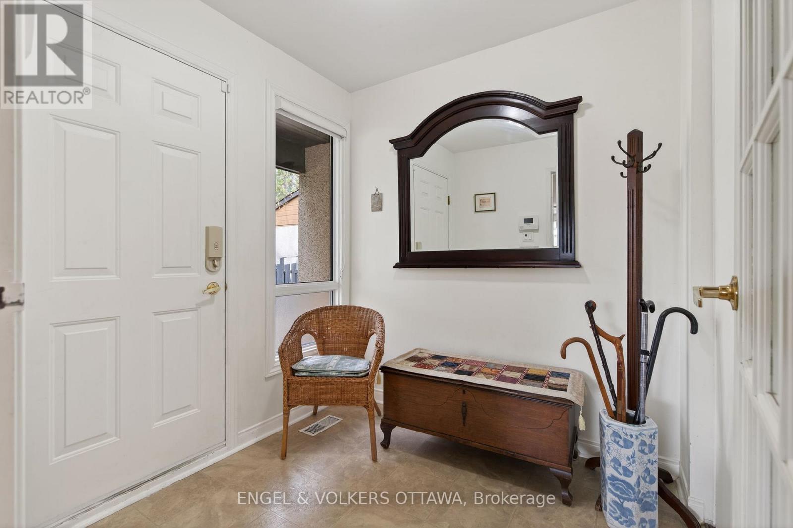 #77 3344 UPLANDS DRIVE - 3