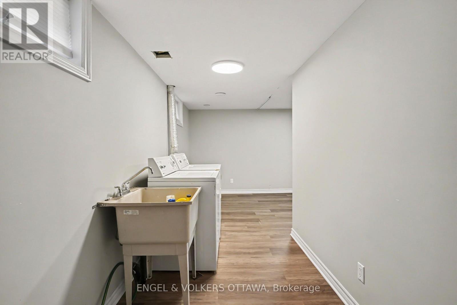 3 Bed, 1 Bath House for Rent in Ottawa – 524 PENHILL AVENUE, Ottawa – MLS# X13654136 - Image 12
