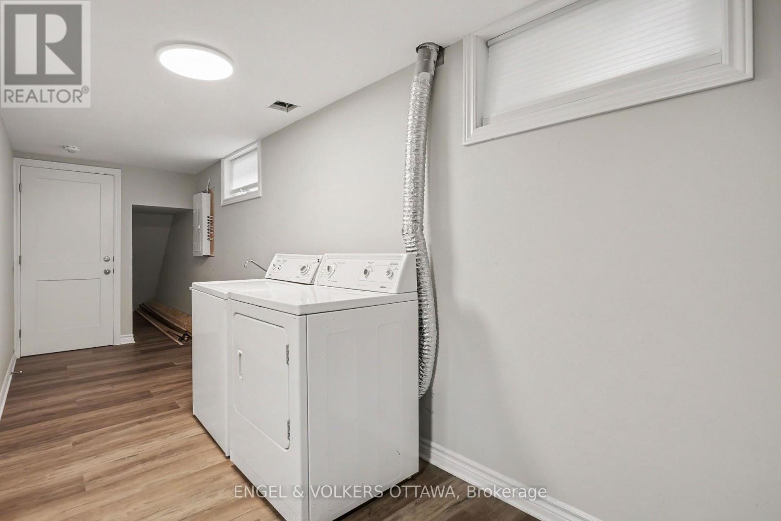 3 Bed, 1 Bath House for Rent in Ottawa – 524 PENHILL AVENUE, Ottawa – MLS# X13654136 - Image 13