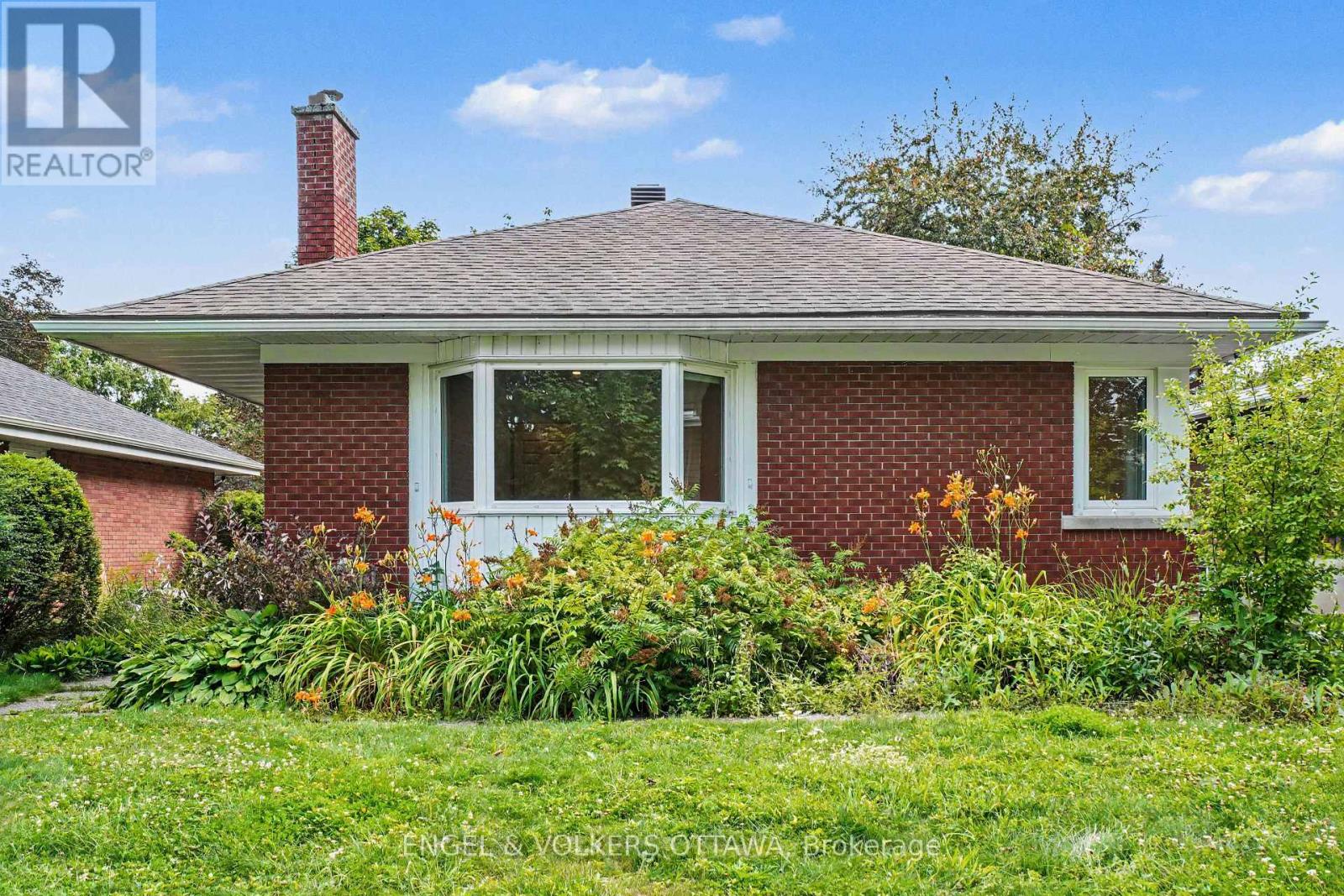 3 Bed, 1 Bath House for Rent in Ottawa – 524 PENHILL AVENUE, Ottawa – MLS# X13654136 - Image 18