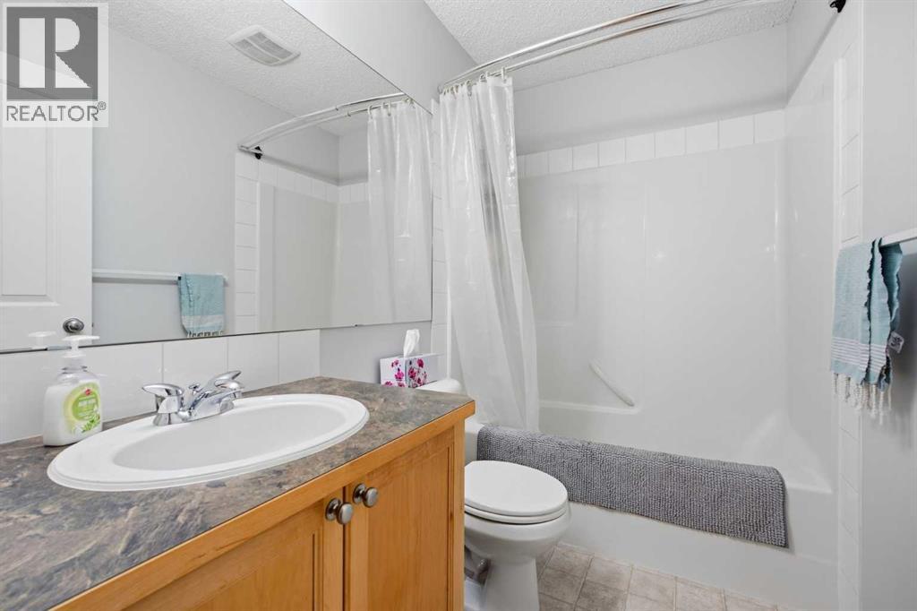 #708 140 sagewood Boulevard - Image 23