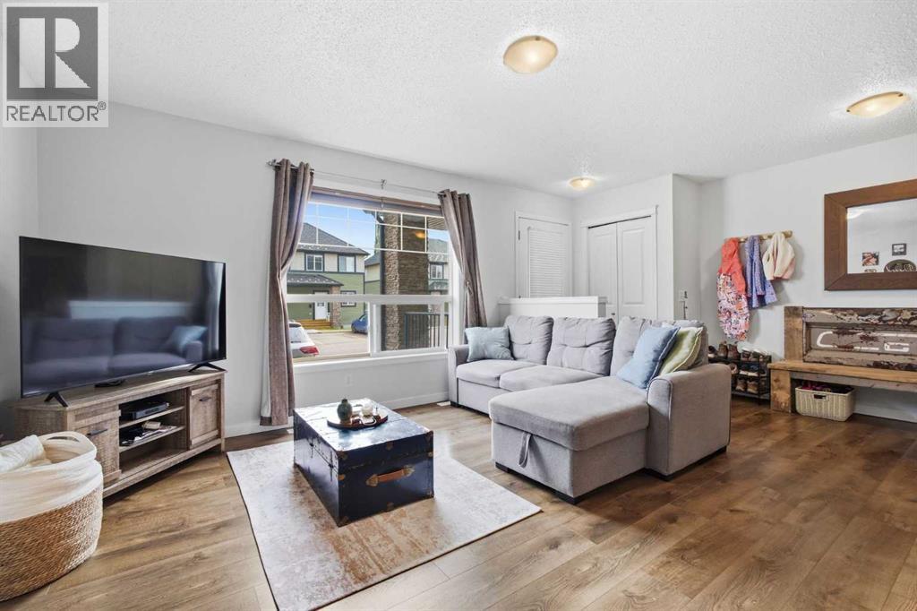 #708 140 sagewood Boulevard - Image 9