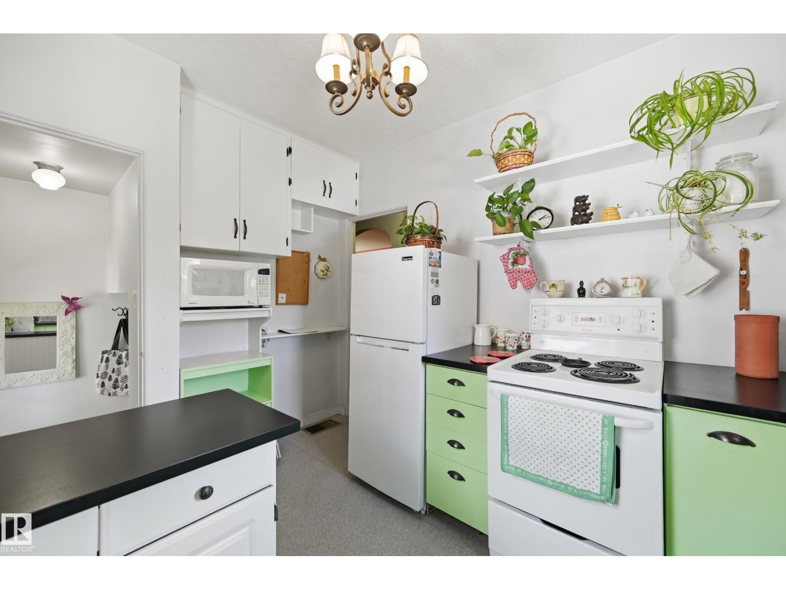 11518 101 ST NW - Image 19