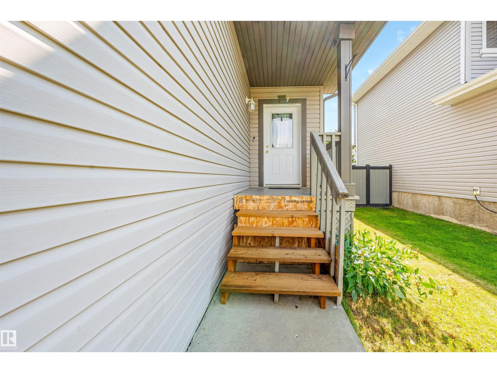 37 BIRCHMONT CR - Image 3