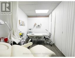 120-121 - 7181 Yonge Street, Markham, ON L3T0C7 Photo 11