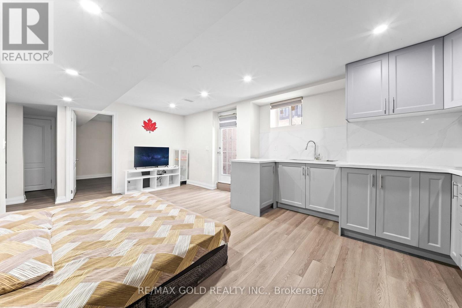 54 BLAZING STAR DRIVE - 41