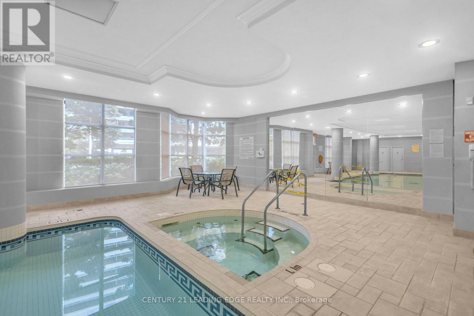 #403 442 MAPLE AVE AVENUE - 4