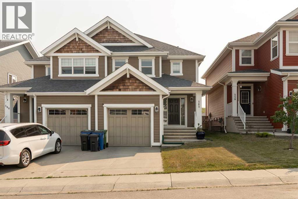 562 River Heights Crescent - 2
