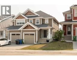 562 River Heights Crescent - photo 3