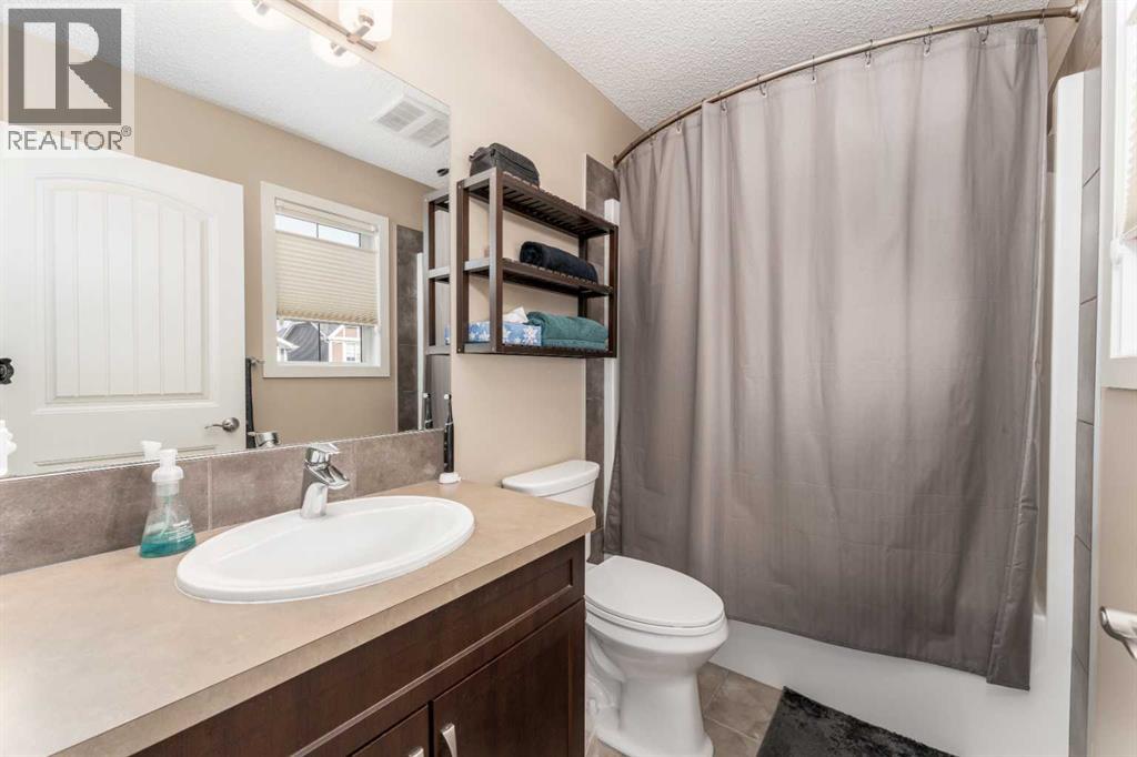 562 River Heights Crescent - Image 18