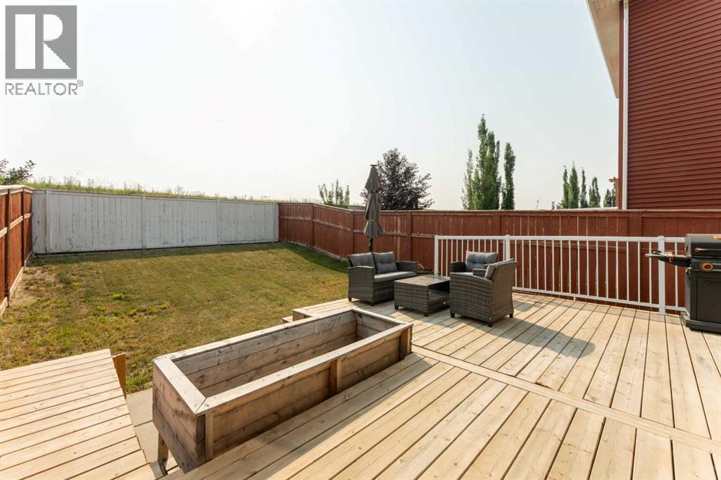 562 River Heights Crescent - 36