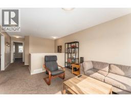 562 River Heights Crescent, Cochrane, AB T4C0T8 Photo 29