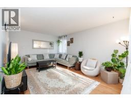 704 9541 Erickson Drive, Burnaby, BC V3J7N8 Photo 11