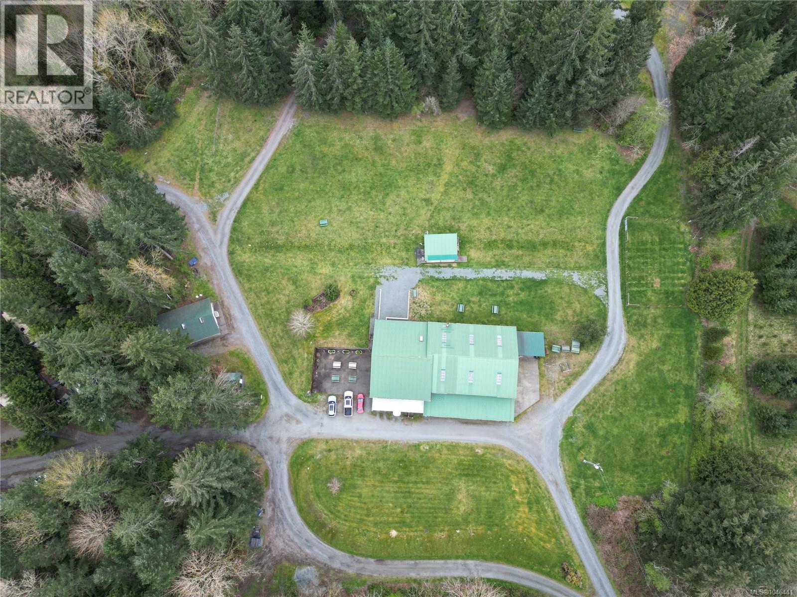 8682 Trans Canada Hwy - 12