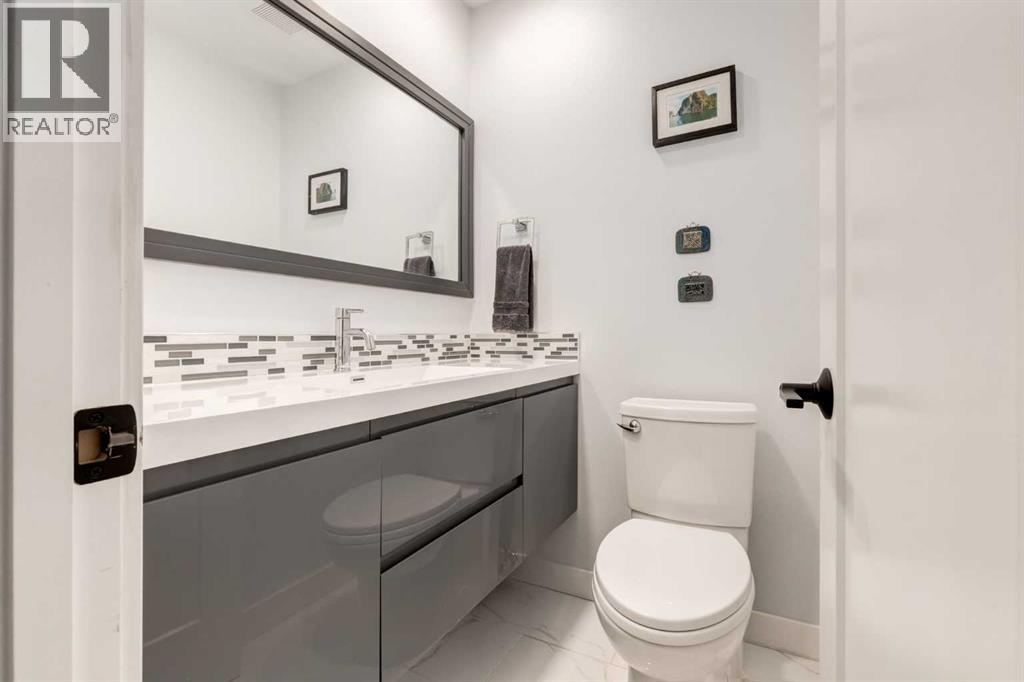6223 Silver Ridge Drive NW - 19