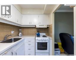 705 2187 Bellevue Avenue, West Vancouver, BC V7V1C2 Photo 8