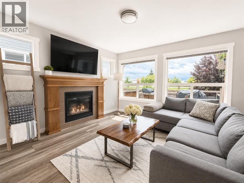 474 Williamstown Green NW - 2