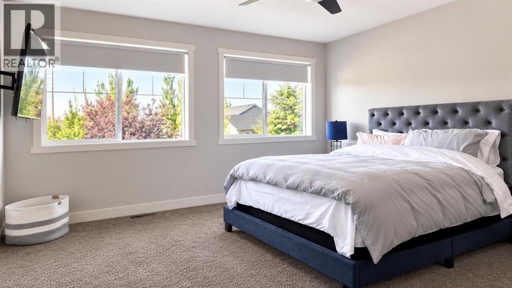 474 Williamstown Green NW - 12