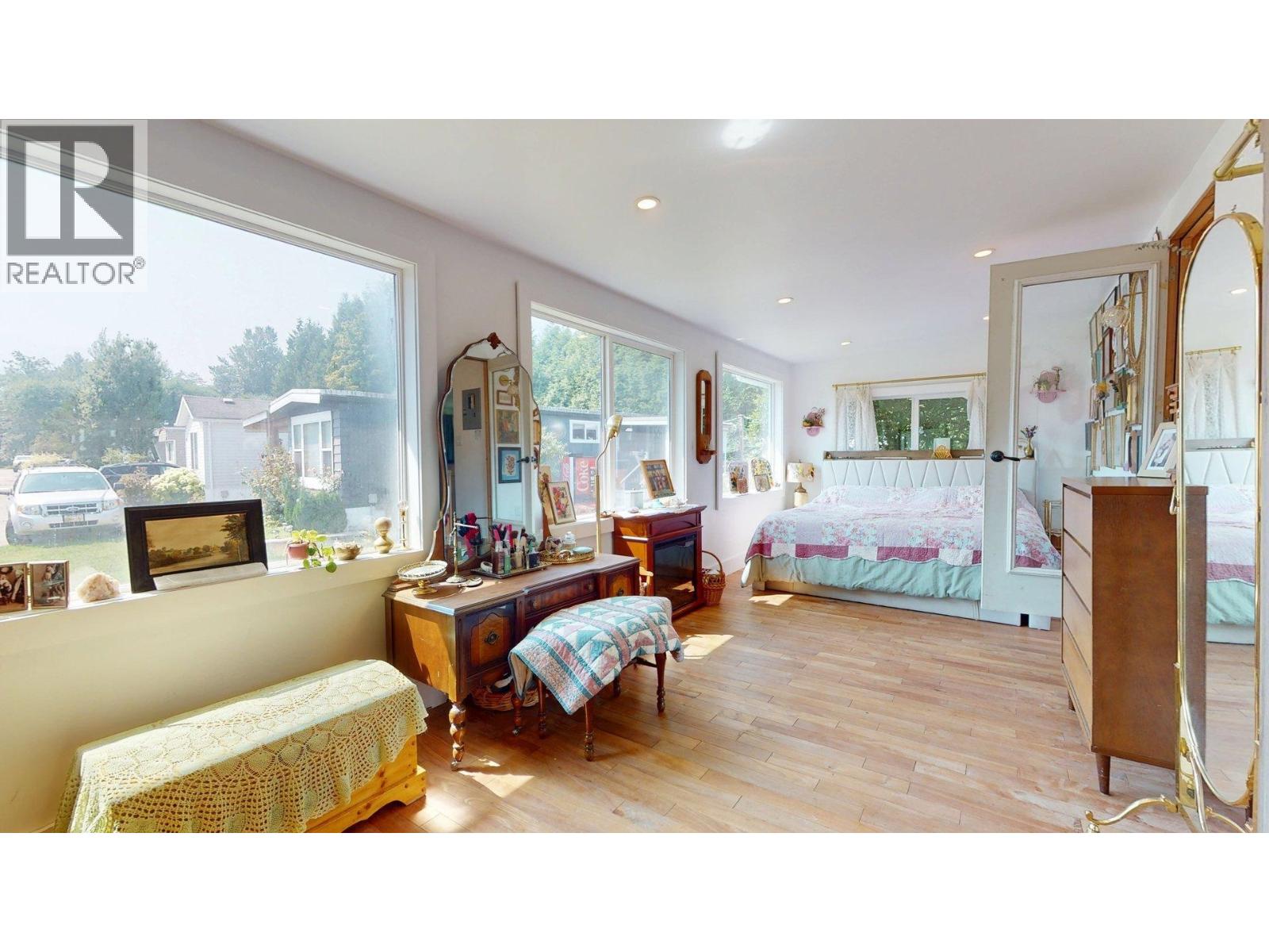 3 Bed, 1 Bath House for Sale in Squamish – 29 39768 GOVERNMENT ROAD, Squamish – MLS# R3153965 - Image 26