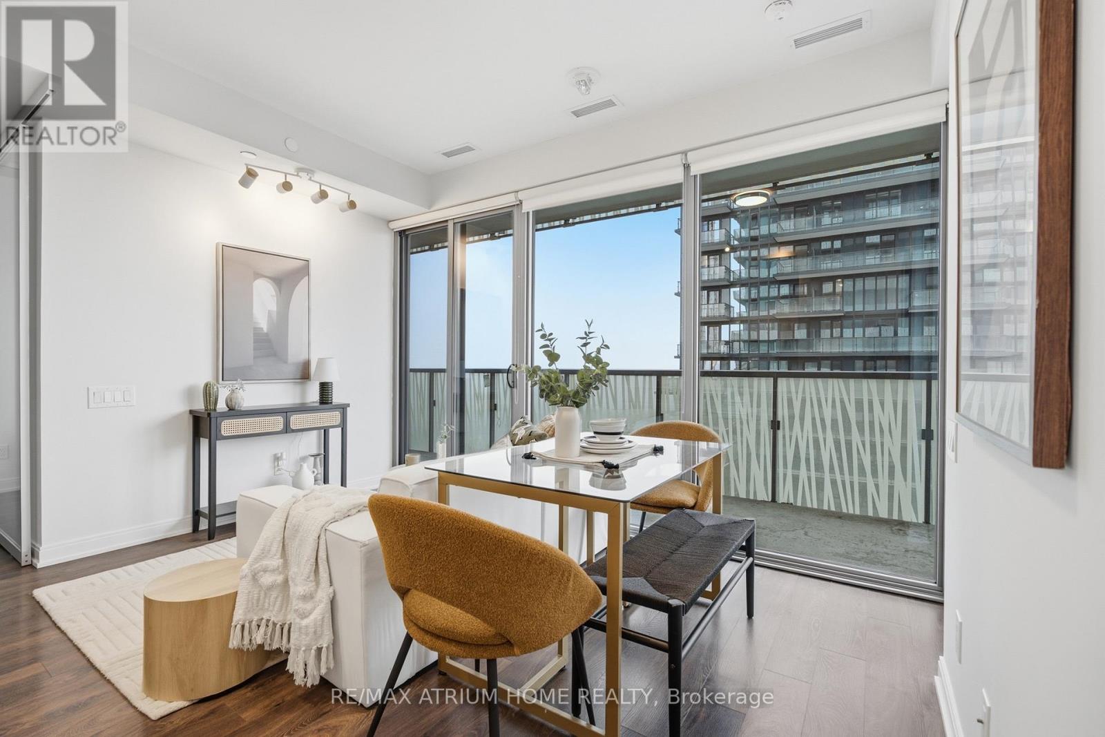#4413 50 CHARLES STREET E - 2