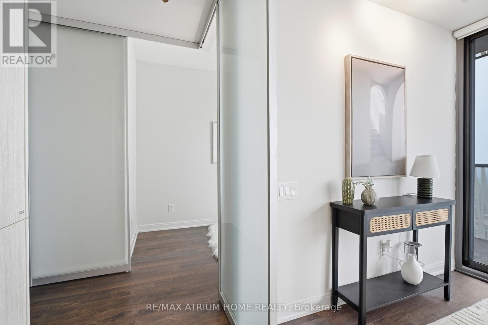 #4413 50 CHARLES STREET E - 9