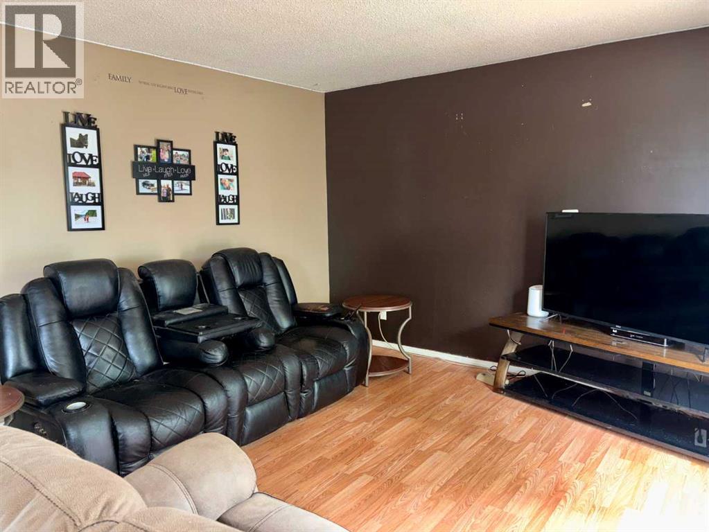 202 4 Avenue - Photo 8