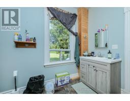 8526 Eramosa Townline, Centre Wellington, ON N1H6H7 Photo 13