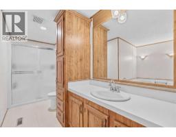 1, 3223 83 Street, Calgary, AB T3B5M7 Photo 29
