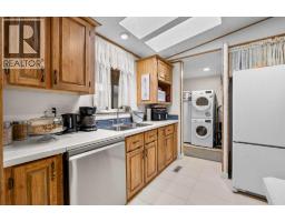 1, 3223 83 Street, Calgary, AB T3B5M7 Photo 19