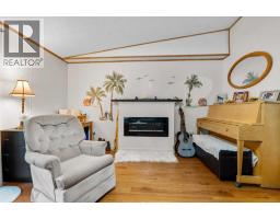 1, 3223 83 Street, Calgary, AB T3B5M7 Photo 16