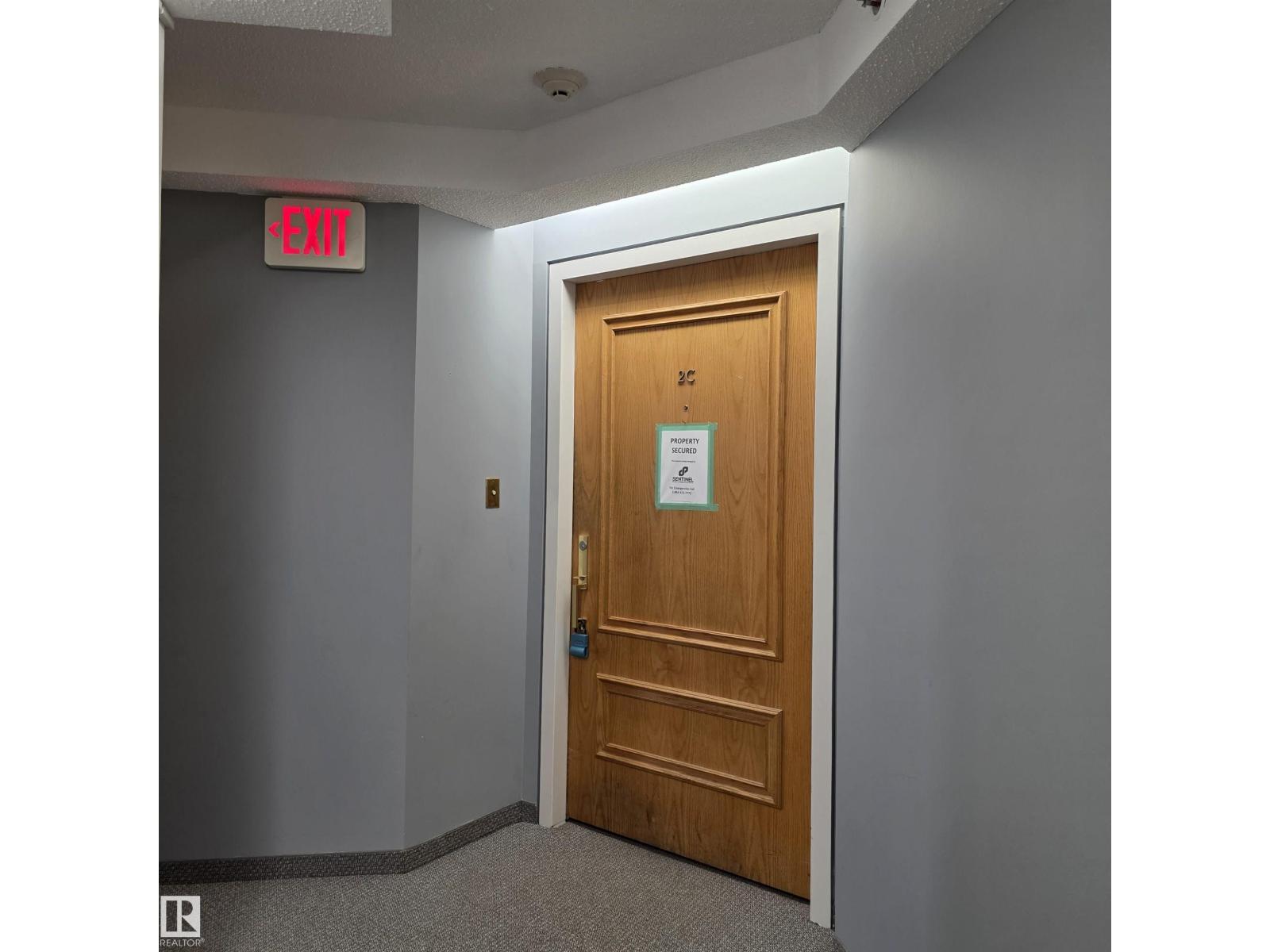 #2C 10050 118 ST NW - Image 43