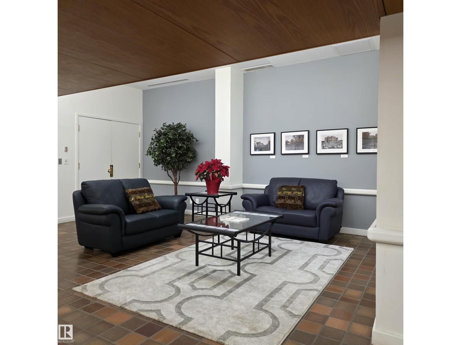 #2C 10050 118 ST NW, Wîhkwêntôwin, Edmonton photo 5