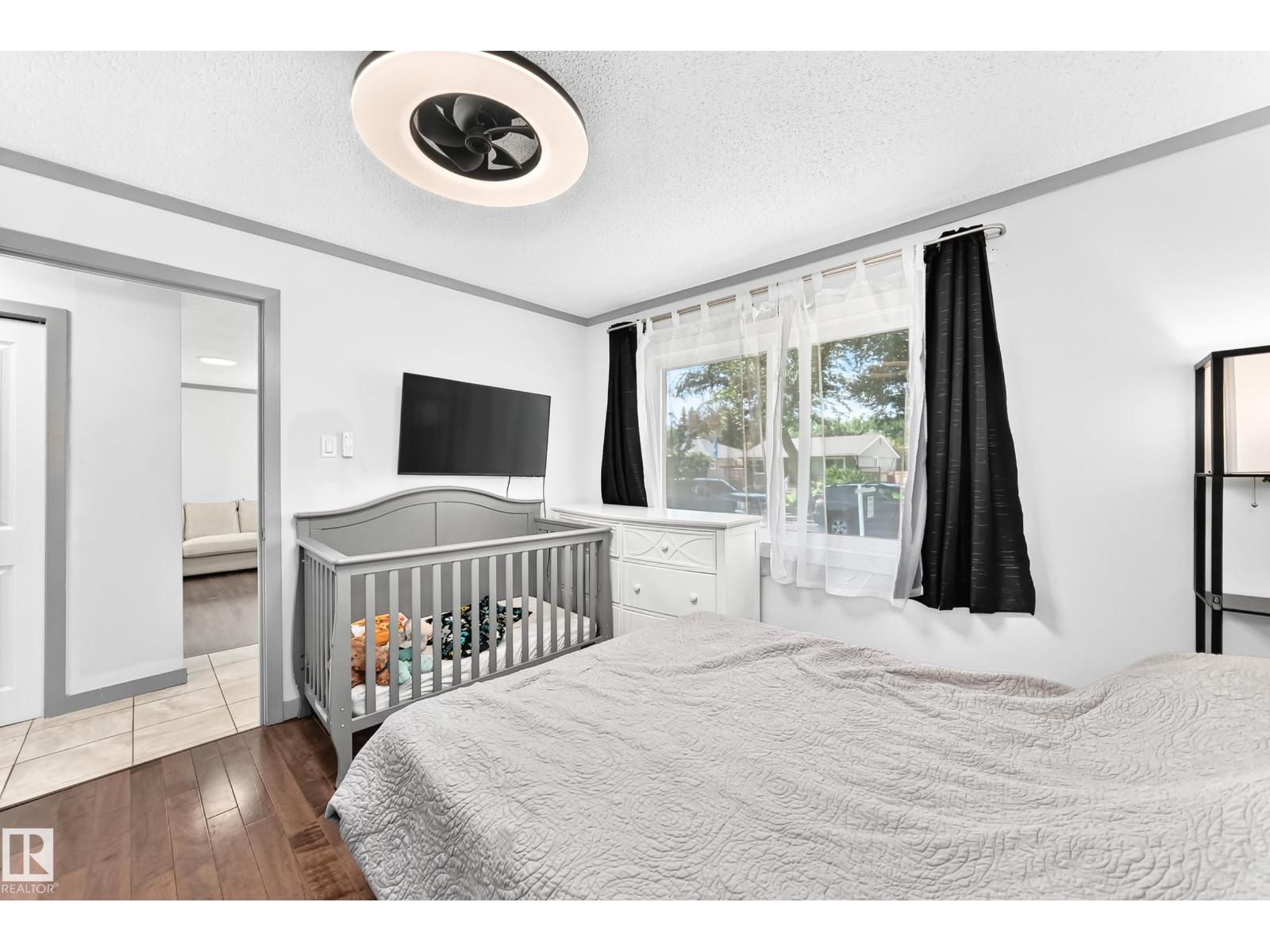 12253 94 ST NW - Image 18
