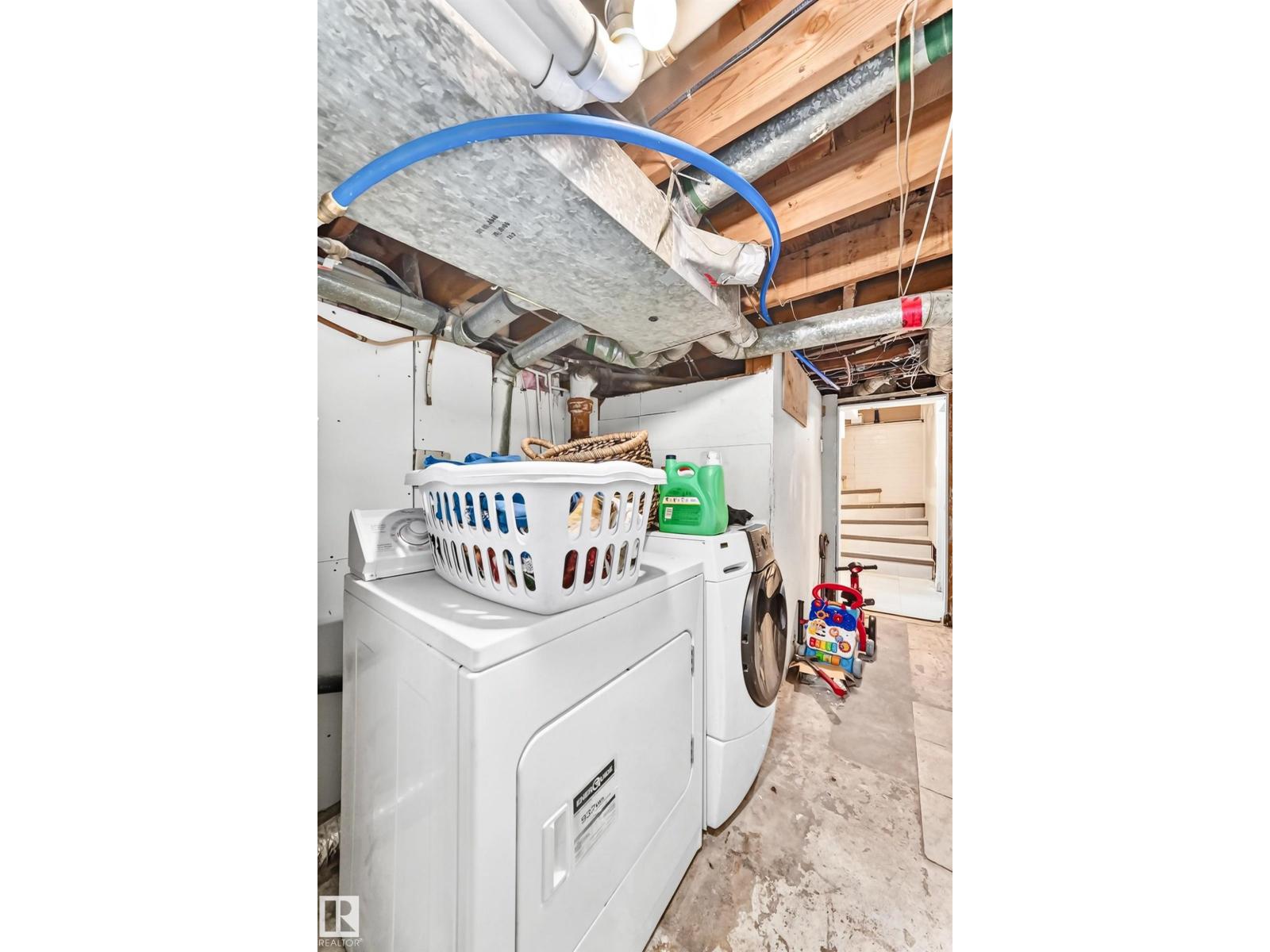 12253 94 ST NW - Image 42