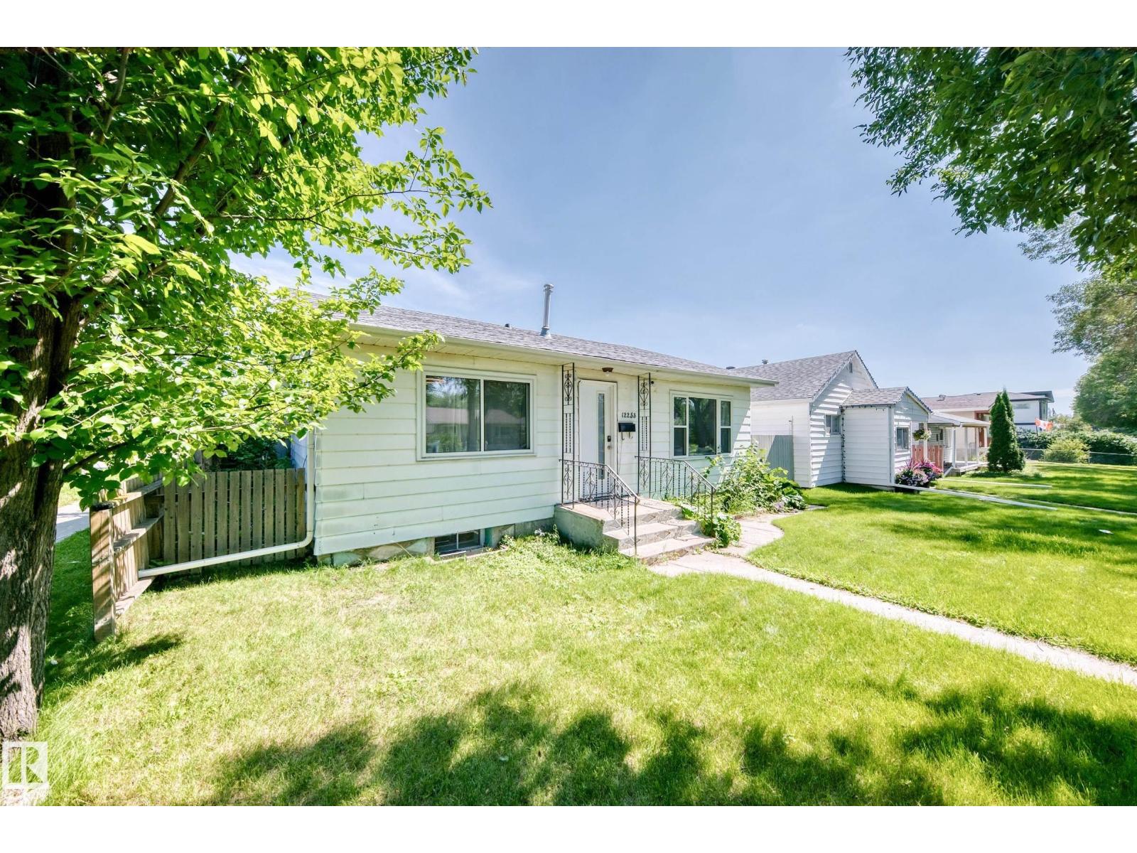 12253 94 ST NW - 52