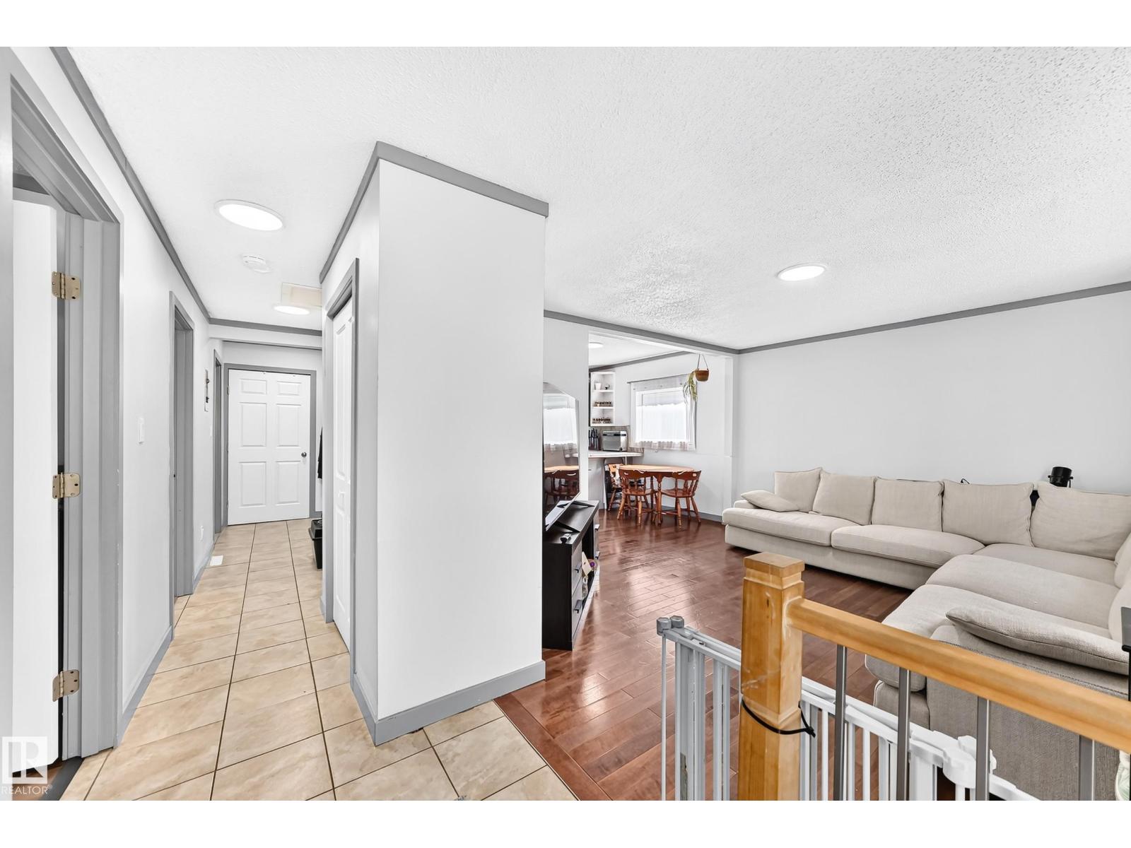 12253 94 ST NW - Image 4