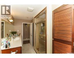 18 Kyle Street, Regina, SK S4R6R6 Photo 33